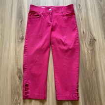 Verve Blues Women&#39;s Capri Golf Pickleball Walking Scalloped Stretch Pink... - $368.72 MXN