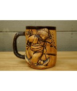 Vintage Artisan Sculptural Pottery Mug NA Eastman 1980 Alpine Skiing Skier - $455.40 MXN