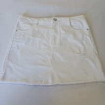 Almost Famous Premium Mid-Rise Women's White Frayed Denim Skirt Size 11 Waist 31 image 14