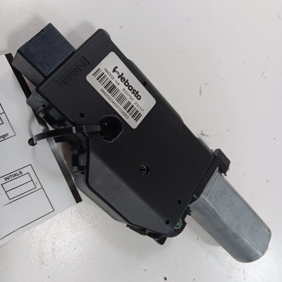 INFINITI Q50 Electric Power Sun Moon Roof Glass Motor  2014 2015 2016 20... - $19.94