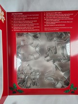 Great Christmas Gift  Cookie StoryBook Set-12 Cookie Cutter w Recipe for Santa - £7.50 GBP