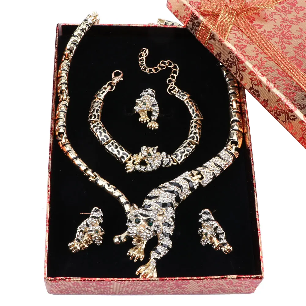 Women Wedding Fashion Leopard Crystal Gold Color Necklace Earrings Bracelet Ring - £32.57 GBP