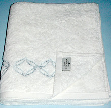 Sferra Ultra Soft White Molto Cotton Bath Towel Border Embroidery Sample - £17.32 GBP