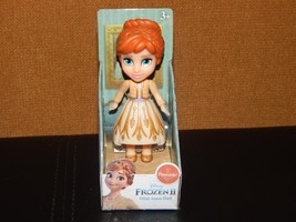 New! Disney Frozen Mini Anna 3&quot; Figurine Free Shipping Kids Children - £9.34 GBP