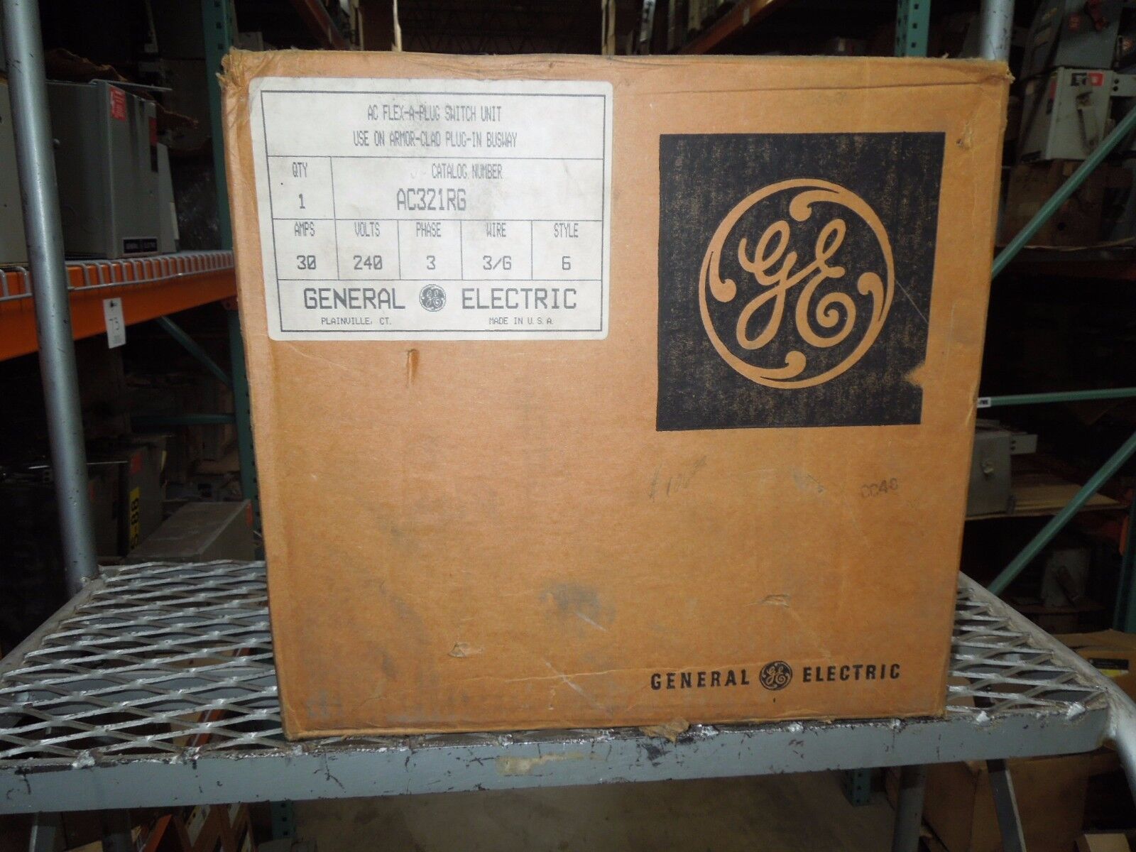 GE AC321RG 30A 3ph 3W w/ Ground 240V Fusible Armor Clad type Busplug New... - $500.00