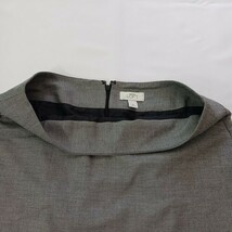 Ann Taylor LOFT Women's Back Zipper & Slit Pull On Gray Skirt Size 10 Waist 34" image 7