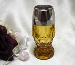 945 Vintage Anchor Hocking Amber Topaz Georgian Salt Shaker - £5.60 GBP