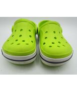 CROCS Classic Clog Kids Unisex Size- Youth 6  Color - Lime Green - $221.10 MXN