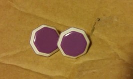 015 Vintage Funky Plastic Octagon Shape Purple &amp; White Earrings. 1 Inch - £2.34 GBP