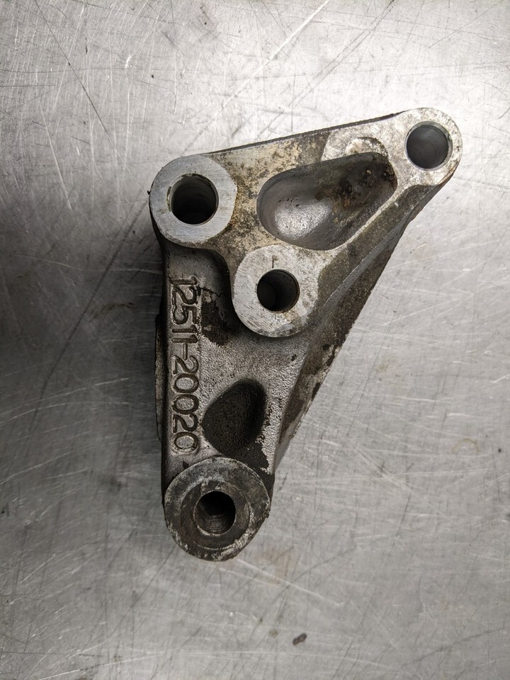 Alternator Bracket For 00-04 Toyota Avalon  3.0 - $36.33