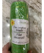 Floral Garden Holiday Decorative Mesh - New - 6&quot; x 5 yd -  Green With Gold - $11.76