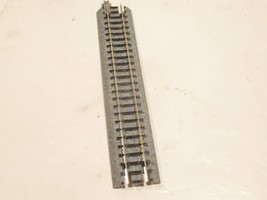 Kato N Scale - Unitrack - S124 - One Section Of 4 7/8&quot; Straight TRACK- Ln - B1 - $4.06