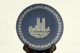Vintage English China Wedgwood Japerware 1977 Christmas Plate Westminster Abbey - £16.49 GBP