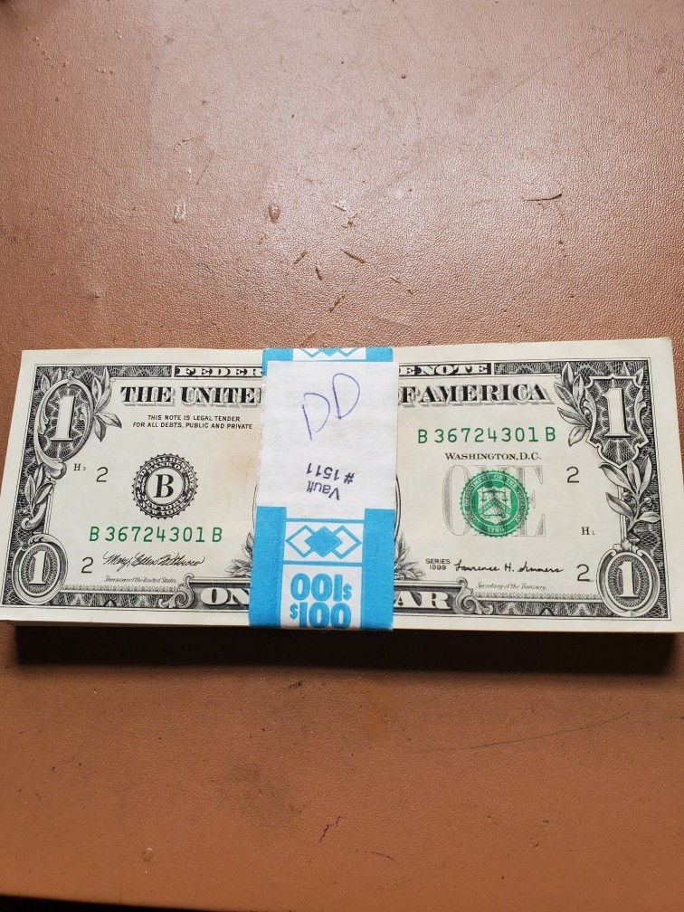 100 Consecutive $1 SERIES 1999 Federal Reserve Notes B - $292.05