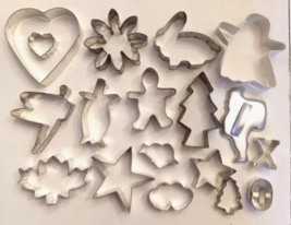 Metal Cookie Cutter Lot Of 18 Flower Vtg Rabbit Leaf Star Tree Heart Ghost - £7.88 GBP