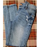 Justice Brand ~ Distressed ~ Blue ~ Mid Rise ~ Jegging ~ Girls Size 12R - $499.37 MXN