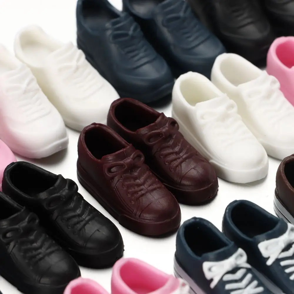 Play New Shoes For 16cm Dolls 1/3 1/4 Doll Soft Plastic Sneakers PVC Doll Casual - £22.91 GBP