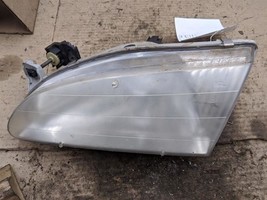 Driver Left Headlight Fits 98-00 COROLLA 306528 - $25.73