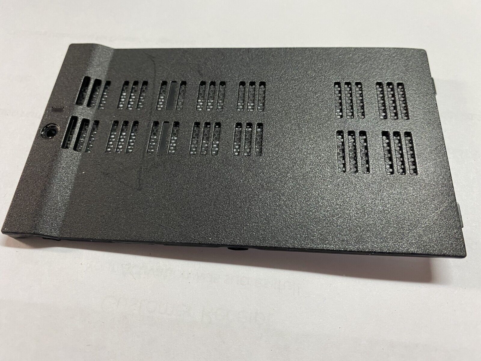 Acer Aspire 5517 Laptop Memory Access Cover Door - $2.37