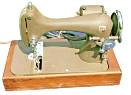 Montgomery Wards Model -R Vintage Sewing Machine - $69.18