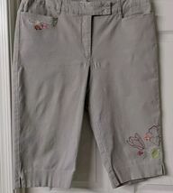 Izod C-Flex Bloom Pedal Capri Pants Embroidered Size 10 - $18.80
