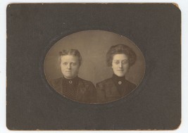 Antique Circa 1900s Cabinet Card Two Women Sisters?  One is Wearing Glasses - £9.63 GBP