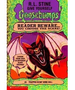 Scholastic Inc &quot;Trapped in Bat Wing Hall -Goosebumps&quot; by R.L. Stine 1995... - $94.79 MXN