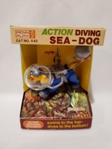 Vintage 1983 Penn Plax Action Diving Sea Dog Aquarium Ornament New Old Stock - £39.56 GBP