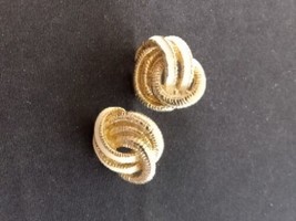 Vintage Jewelry   CROWN Gold Tone Clip On Earrings - £11.19 GBP