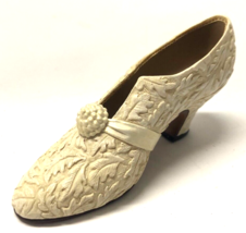 Just The Right Shoe 4" I DO Willets Figurine - $9.90