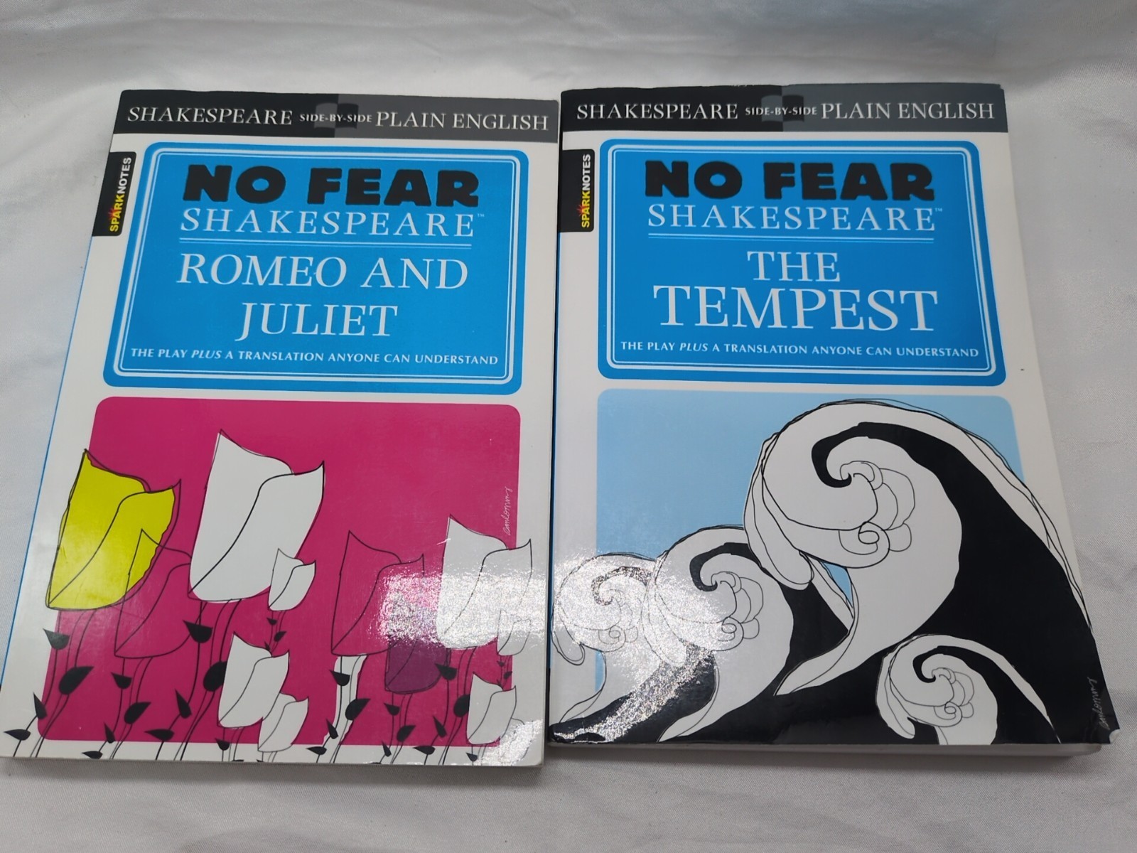 (2) Shakespeare No Fear Books The Tempest And Romeo And Juliet - $12.86