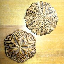 Hand Carved Wood Wall Décor Art Medallion Set - $29.70