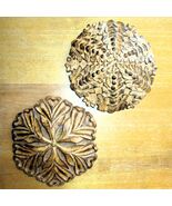 Hand Carved Wood Wall Décor Art Medallion Set - $29.70