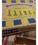 FULL SET OF 32 VINTAGE KINGSWAY FLORENTINE CHESS Set - $38.45 CAD