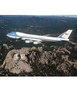 Air Force One with President Bush flies over Mount Rushmore 1990 -New 8x... - £7.02 GBP