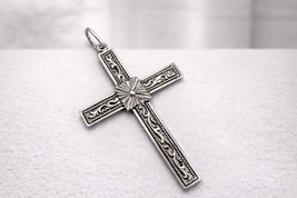 Vintage Used Pendant Cross Sterling Silver 925 Christian Prayer Jewelry ... - $90.00