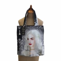 Disney Loop NYC Tote Bag Alice In Wonderland White Queen Anne Hathaway 1... - £29.23 GBP