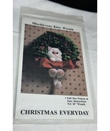 VTG Mischievous Kitty Wreath Pattern Christmas Everyday 10&quot; Joyce M Gill... - $7.47 CAD