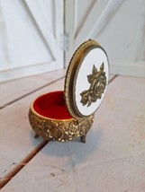 VTG Gold Enameled Footed Hinged Floral Lid Jewelry/Trinket Box Red Velve... - £11.66 GBP