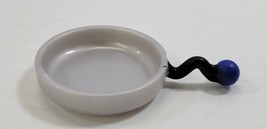 MS) LOL Surprise OMG House of Surprises Dollhouse Replacement Part Frying Pan - £6.10 GBP