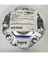 Dodge 2500 3500 Silver Center Cap 6PG02TRMAB 6PG02TRMAC 8 Lug 2019-2024 - $846.56 MXN