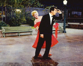 Judy Holliday and Dean Martin in Bells Are Ringing 16x20 Canvas Giclee - £55.87 GBP