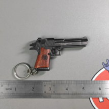 1:3 Desert Eagle Toy Gun Model Keychain Metal Alloy Pistol Miniature for... - £20.43 GBP