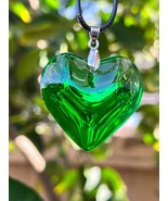 Green Glass Heart Necklace Emerald Green Puffy Heart Pendant Green Choke... - $24.33 CAD