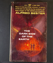 The Dark Side of the Earth. Alfred Bester. Signet D2474. - £1.97 GBP