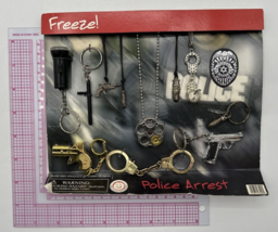 Vintage Vending Display Board Freeze! Key Chains 0044 - £31.33 GBP