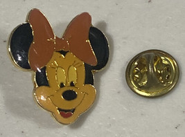 Minnie Mouse Disney Pin Trading - £7.29 GBP