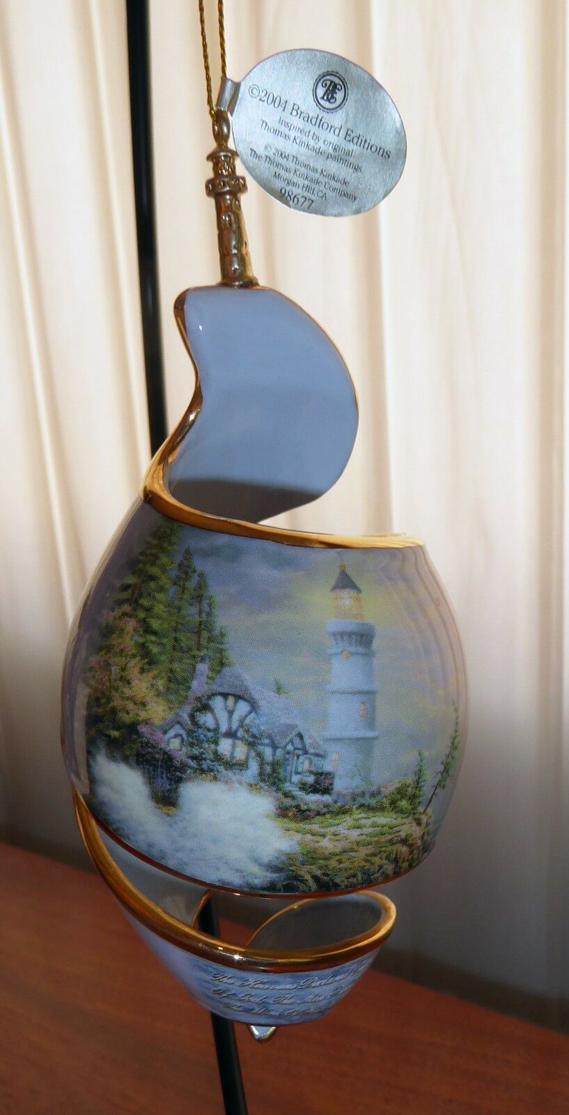 2004 Thomas Kinkade Shoreline Splendors Chandlers Lighthouse Spiral Ornament - $24.74