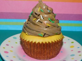 REALISTIC Faux Cupcake Dessert Kurt Adler Chocolate Sprkle Play Food Sta... - $9.89