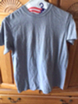 Foot Locker Athletic Fit Men’s Short Sleeve Size Small grey T-shirt - £15.95 GBP